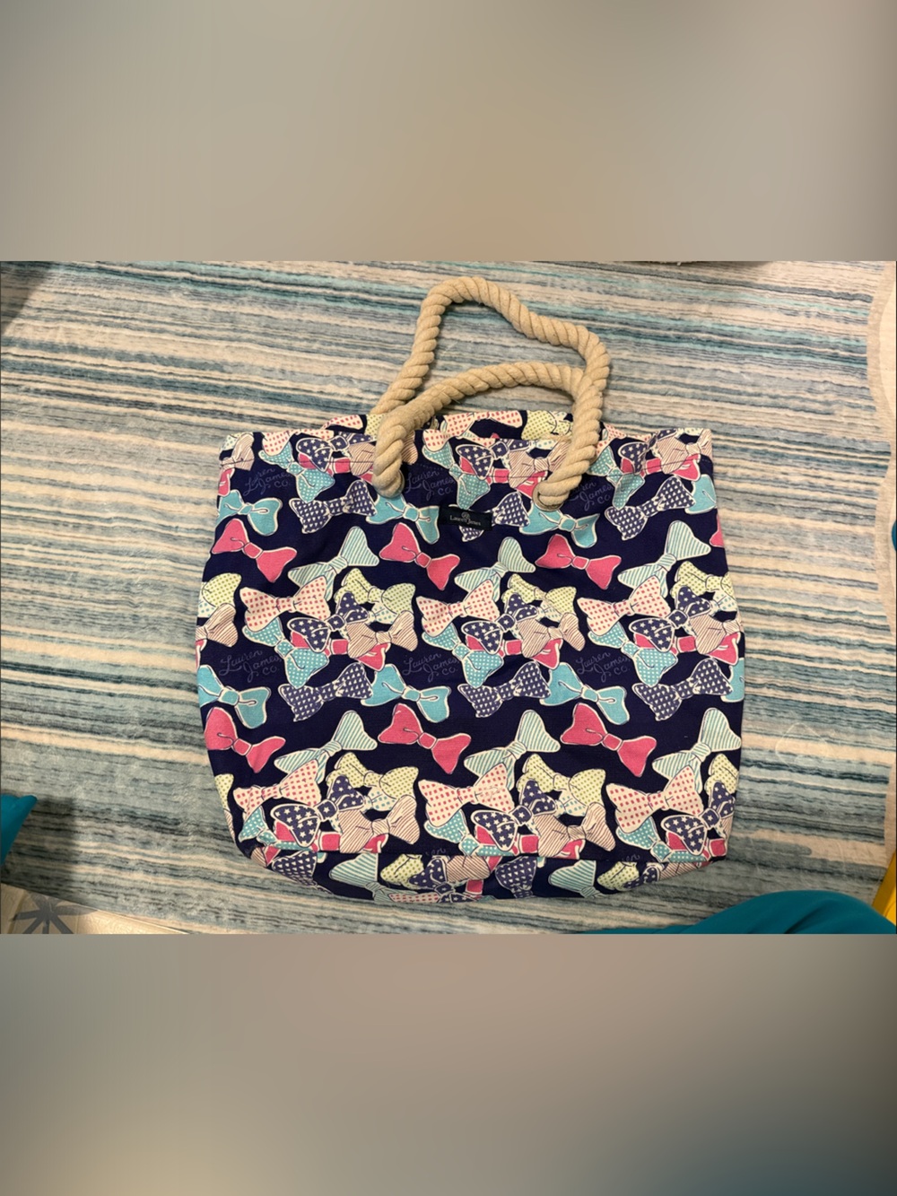 Lauren James Navy Bow-Print Rope Handle Tote Bag